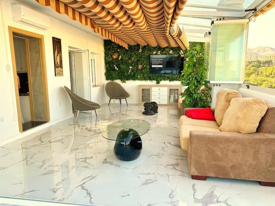 Apartment New Atico De Lujo Benalbeach Jacuzzi Benalmadena