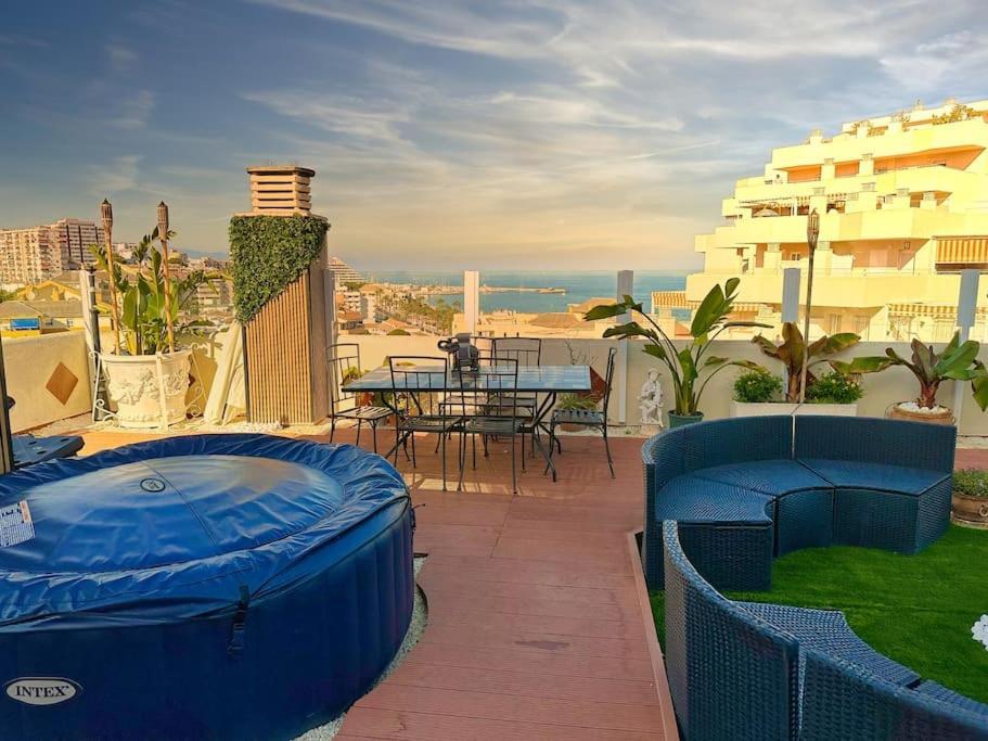 Apartment New Atico De Lujo Benalbeach Jacuzzi *