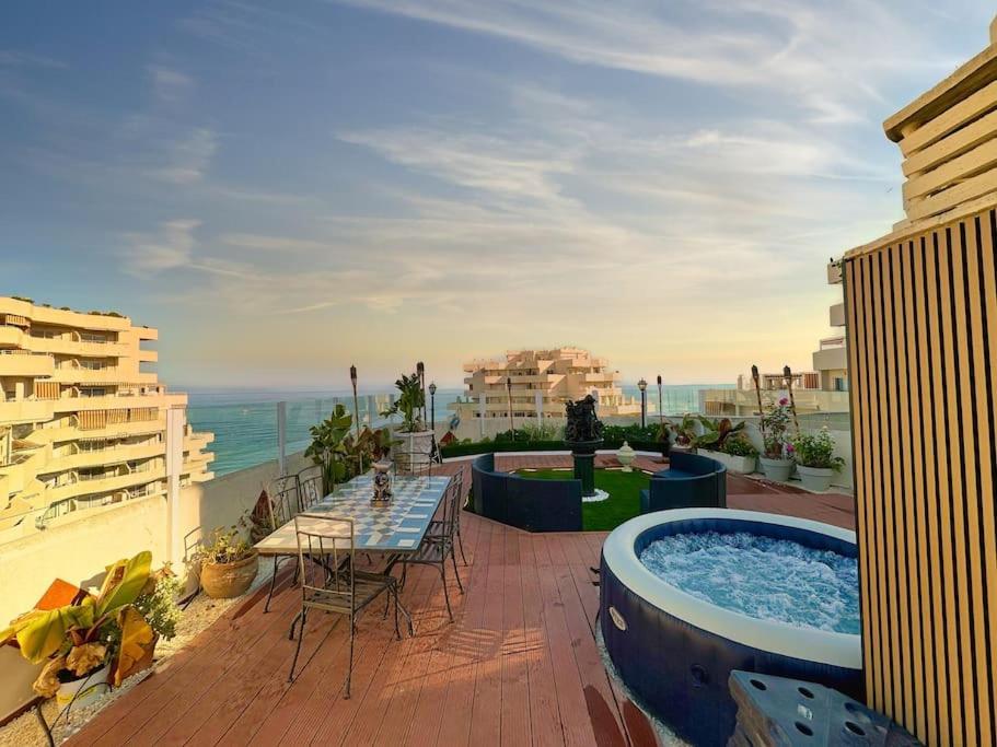 New Atico De Lujo Benalbeach Jacuzzi * Benalmadena